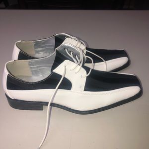 Brand new Vittorio dress shoes for men